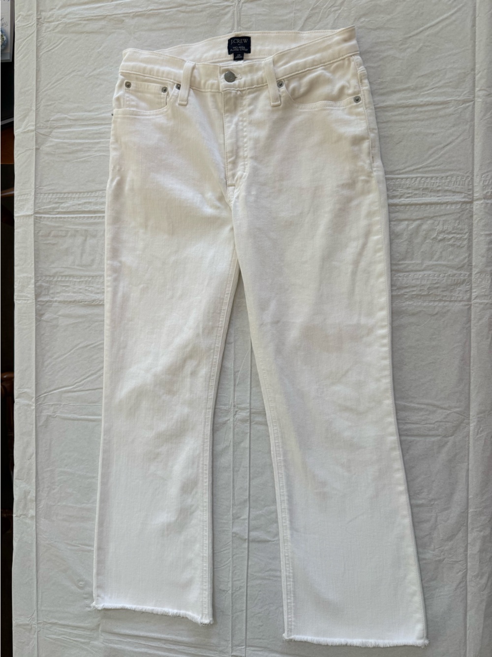 Mid-Rise White Casual Flare Jeans